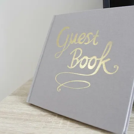 Augusta Street 213 - 2 Esq